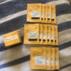 UpCircle Moisturizer with vitaminE+aloe vera+coco butter, linseed & glycerin